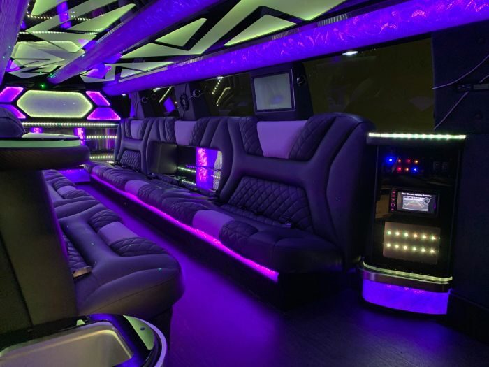 SUV limo interior – Cheyenne limo service